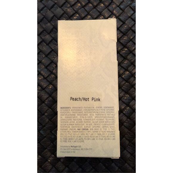 MALLY - NWT High Shine Liquid Lip Balm Duo in Peach & Hot Pink/2 Full-Size Tubes - Picture 4 of 16